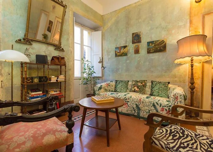 Domus Picta Roomy *